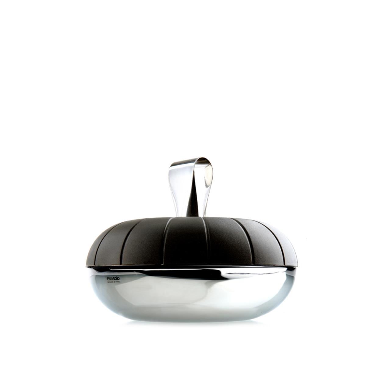 Ice cube cooler - With tong