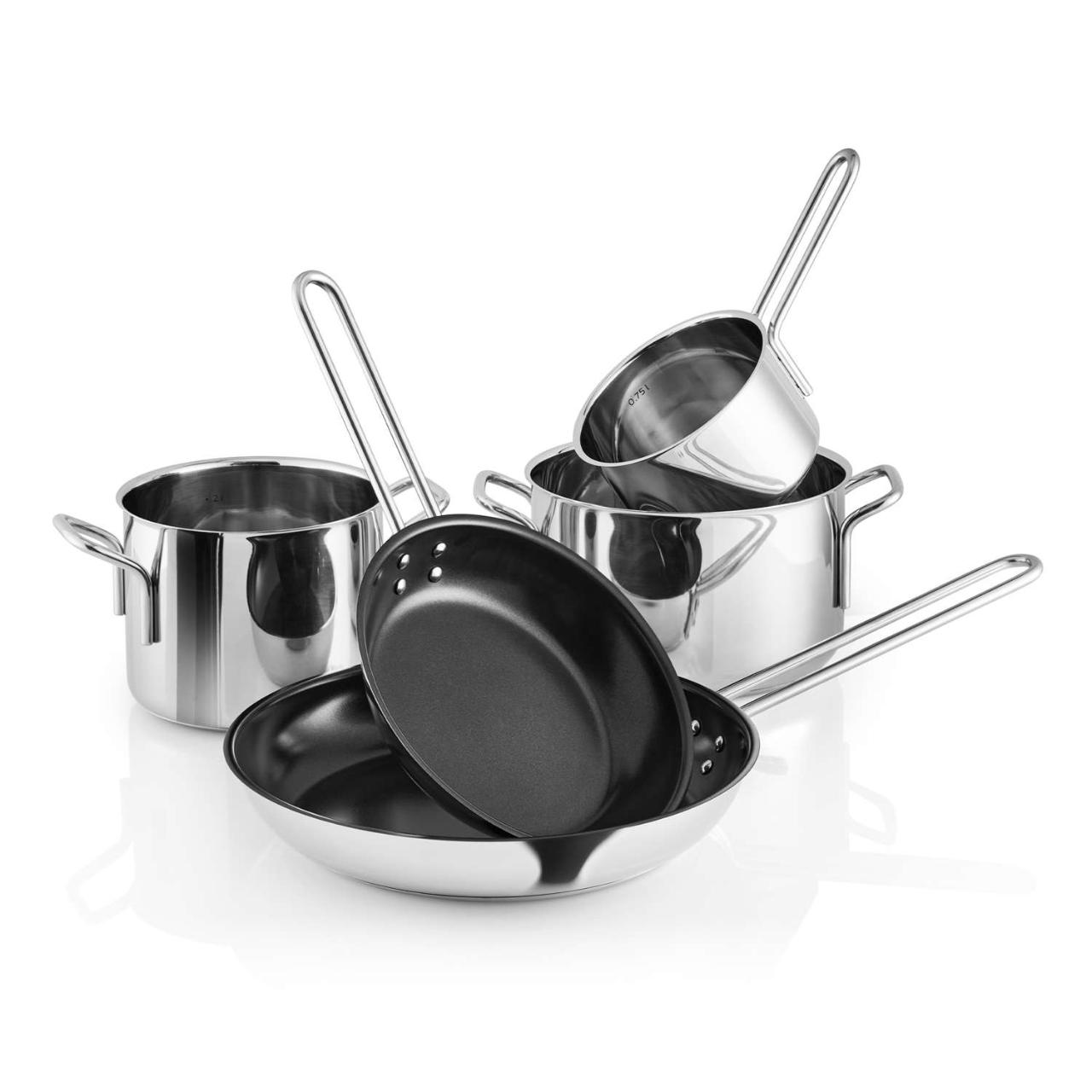 Stainless steel cookware set - 5 pcs.